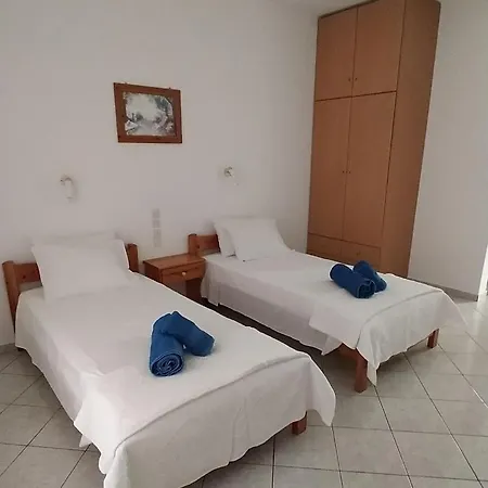 Paschalis Apartment *