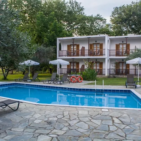 Paschalis Apartment *